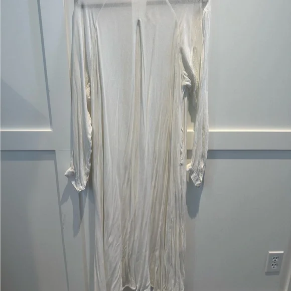 Myrah Penazolah White Button-Front Maxi Dress - Picture 3 of 4
